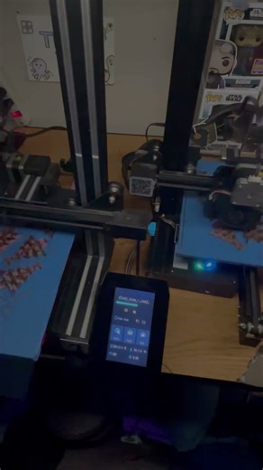 3D printed 70 Christmas tree fidgets for a local kids charity.