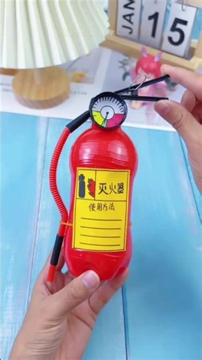 DIY Mini Fire Extinguisher 🧯 | Amazing Miniature Craft Idea 💡