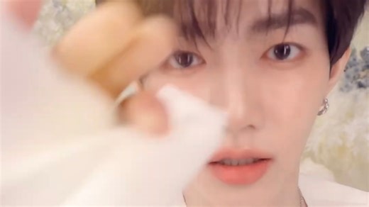 官推更新ZB1全员迷你5辑概念预告视频'HIDE' ver，脸赞王者出击！章昊好仙好香🥰