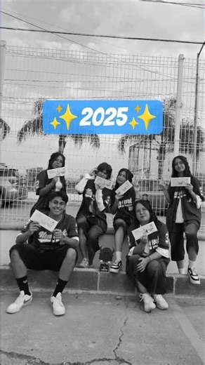 Next level loading… ⏳🔥 #2026 #newyear #kpopdance #rewind #friendship