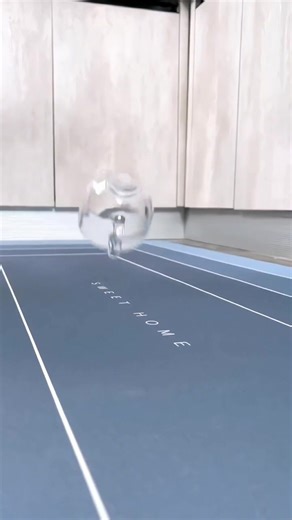 🚪 【Nordische Anti-Rutsch-Fußmatte】Verschönert sofort Ihren Eingangsbereich und hält Schmutz fern! ✨ Das 3D-Rautenmuster bietet hervorragende Rutschfestigkeit und Langlebigkeit und ist 10-mal schmutzabweisender als herkömmliche Matten~ 💦 Ultra-saugfähig, nimmt Öl- und Wasserflecken sofort auf und ist unglaublich angenehm unter bloßen Füßen! 🌿 Umweltfreundliches Material, geruchsneutral und ungiftig, perfekt für Familien mit Babys und Kleinkindern! | Onmentshop cool