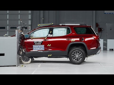 2017 GMC Acadia driver-side small overlap IIHS crash test
