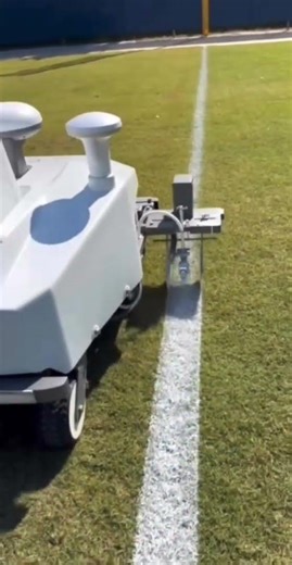 WE HAVE THE TECHNOLOGY. Introducing USSC’s newest+next-level autonomous #fieldmarkingrobots.