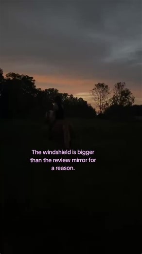 𝕒𝕫𝕒𝕝𝕖𝕒 (@_azaleawhittaker)’s videos with Sex On Fire (as made famous by Kings Of Leon) - Karaoke Superstars