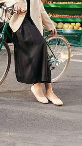 Foldable ballet flats that feel as good as they look. Soft vegan leather, cushy padding, easy pull tab—and yes, they come in every color you’ll want to wear on repeat. Shop now at the link below to get up to 40% off! https://amzn.to/3PE3FTe : @usjapanfam #dreampairs #dreampairsshoes #womensshoes #trendyshoes #ootd #balletflats | DREAM PAIRS | Facebook