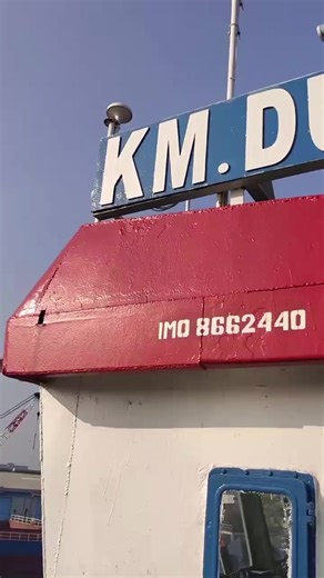 Exploring the World of Offshore Marine TikTokers