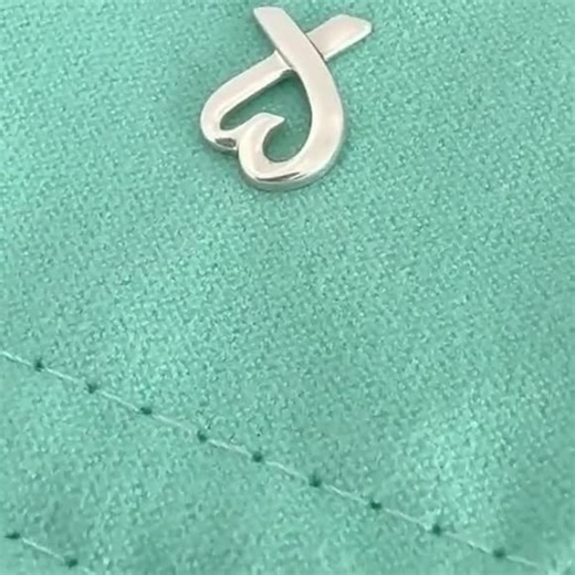 Tiffany & Co. Paloma Picasso Loving Heart Charm / Pendant – Sterling Silver 925 – 15mm - Etsy