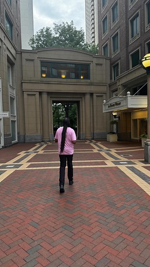 242 reactions · 11 shares | Have you heard of the glass harmonica? #benjaminfranklin #glassharmonica #music #elvis #elvispresley #boston #boatonmassachusetts #musician #musician #musically #canthelpfallinginlove #fyp #foryou #foryourpage #agt #americasgottalent | Landau Eugene Murphy Jr. | Facebook