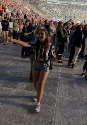 Sam Fender Birthday Mishap: A Night to Remember