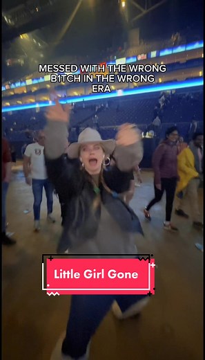 Chinchilla Singer Performing 'Little Girl Gone' Live at O2 Arena