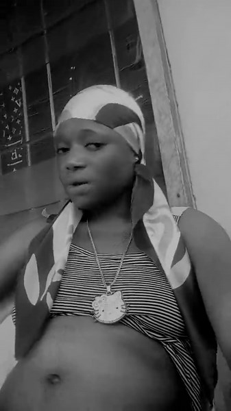 Evil👿 Lizzy 💔 (@lizzperry2)’s videos with Need You To Stay - Ayox