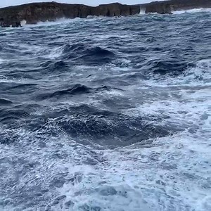 Feeling seasick? It's a bumpy ride on the Gozo ferries this morning! 📍 Comino, Malta 🎥 instagram.com/linz_no2 | Bay Easy