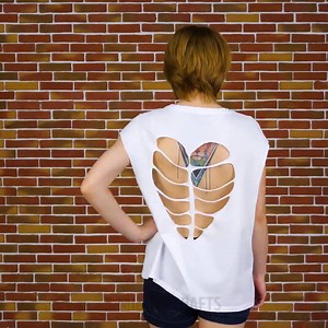 302K views · 3.5K reactions | Fashon tips that every girl should know.  | 5-Minute Crafts GIRLY | Facebook