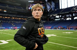 Giants QB Depth Chart: Brian Daboll Reveals New York's Starting Quarterback After Trading Up For Jaxson Dart in 2025 NFL Draft