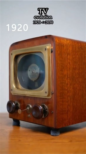 Evolution Time | TV evolution from 1920 to 2050 ❤️ follow @evotimelab #evolution #timelapse #usa #tv #television #history #historyusa #televisionusa... | Instagram