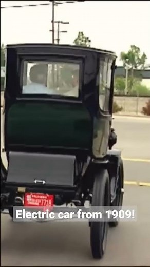 Jay Leno drives 100+ year old electric car #shorts