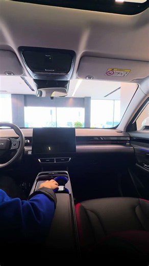 Jetour Dashing: Where space meets modern design. More space, modern design, and a sporty spirit i...