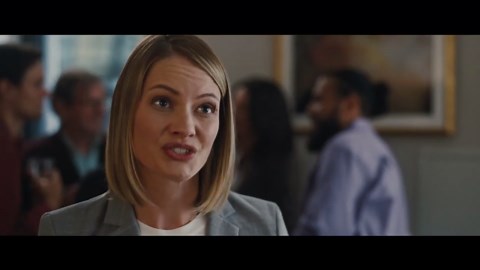 The Fire Inside: See It In Theaters (Featurette)