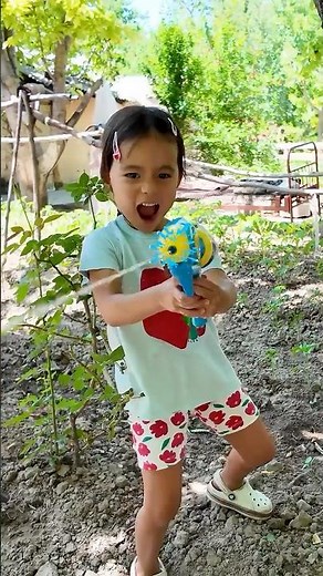 Protect Your Eyes! 👀 Water Toy Safety for Kids