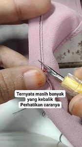 1.2M views · 784 reactions | Ternyata ini trik menggunakan pendedel #alatjahit #penjahit #tutorial #reels #fyp #fashion | Griya Jahit Santi | Facebook