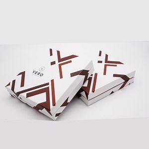 [Hot Item] Eco Friendly Paper Box Packaging Tin Chocolate Box Chocolate Bar Packaging Box