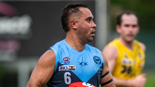 Replay: Districts dampen beloved skipper’s milestone