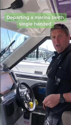 Departing a marina berth single handed. Don’t forget to check for traffic and boats also about to pull out. 😉 #powerbottraining #boat