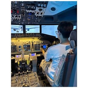 [Hot Item] Vr Airplane Flying Simulator 747 for Theme Park Family Entertainment