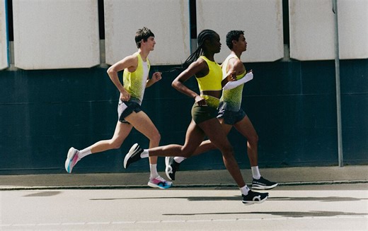 On Holding Q4 Net Sales Jump, Gives 2026 Guidance