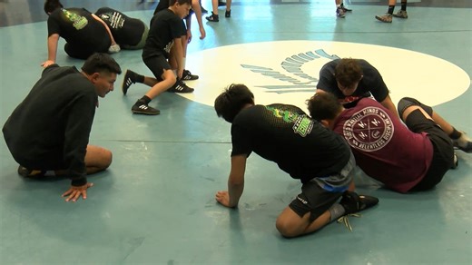 Zeke Moisey hosts wrestling event at Gila Ridge High School