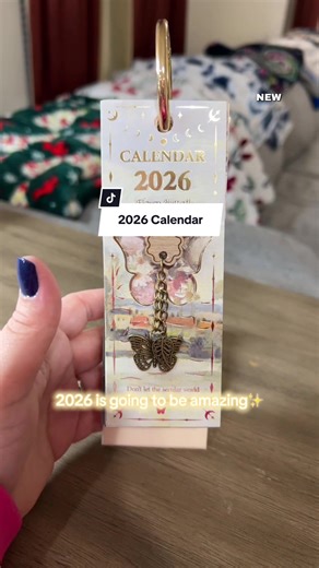 Stylish 2026 Desktop Calendar for the New Year