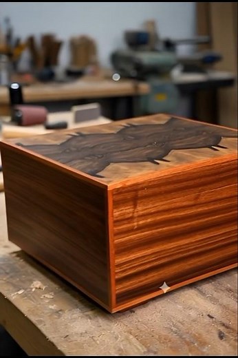 Insane Grain! Black Limba Humidor Build 🪵🔥 #shorts