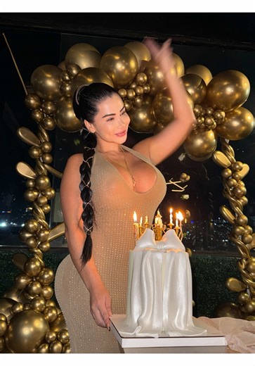 Los cumplí muy feliz 🥰 #febrero 3 🎉🥳🎂🎁
