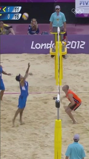 Perfectly placed. 😎 #Olympics #BeachVolleyball #London2012