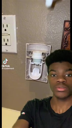 Distributeur de dentifrice - Installation et utilisation facile