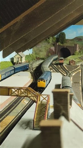 Lima class 31 on local passenger service