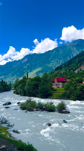 Ishfaq bhat _TRAVELLER on Instagram