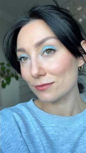 Ready for spring - blue one and done makeup 🦋
