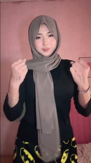 Queen Livu update vcx ling di comen#youtubeshorts #trendingshorts #harusberanda #hijab