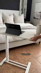 The Perfect Rolling Desk – Use It Sitting Down, Standing Up, and Anywhere in Between 🪑🖥️