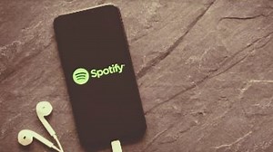 Here’s why hundreds of Bollywood Songs were suddenly removed from Spotify