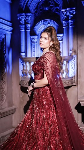 atul chauhan makeovers on Instagram: "Atul chauhan makeovers bridal makeup studio and makeup hair academy Ph 8860623129,9650067613 Engagmentlook @rachitamatlanimakeovers"