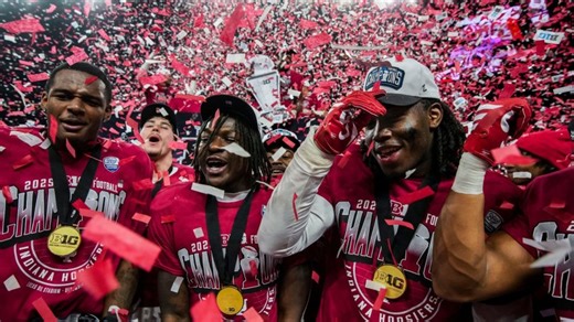 Which teams will face off in the College Football Playoff?\u00a0