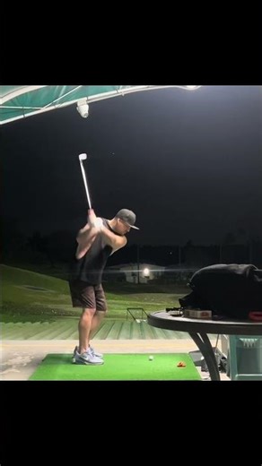 Pitching Wedge Swings ⛳️🏌️‍♂️ #golf #golfswing #golftips #shorts #golfer #golfing #golflife #oc #la