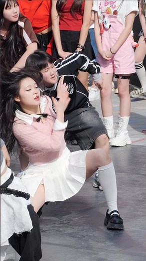 Dance] 이하은 Lee Haeun: 플레이브 PLAVE 'Dash': 딩가딩가 랜덤플레이댄스: 250315 여의도 더현대 서울 DGDG RPD #랜플 제이킹덤