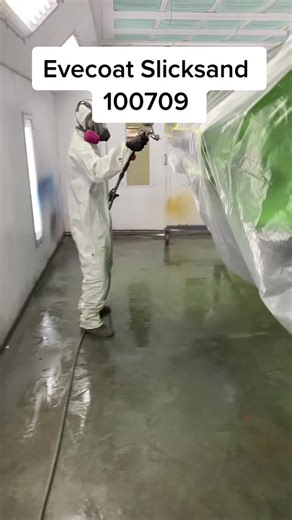 Chris is spraying Evercoat Slicksand #noelsmusclecarrestoration #evercoat #paintersoftiktok