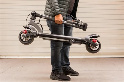 Drider's Mercane Wide-Wheel Pro E-Scooter Is a Contender for This Year's Best Deal