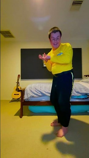 Gabe & The Wiggles - Pop Goes the Weasel