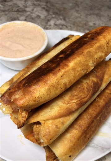 How to Make Crispy Chicken Taquitos