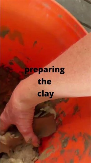 Day 1/100 Back in the Studio #pottery #dothe100dayproject